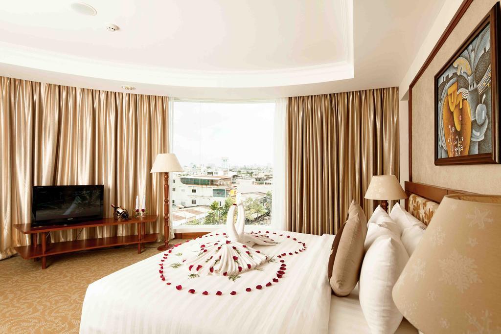 Ttc Hotel - Tan Binh Ho Chi Minh City Ruang foto
