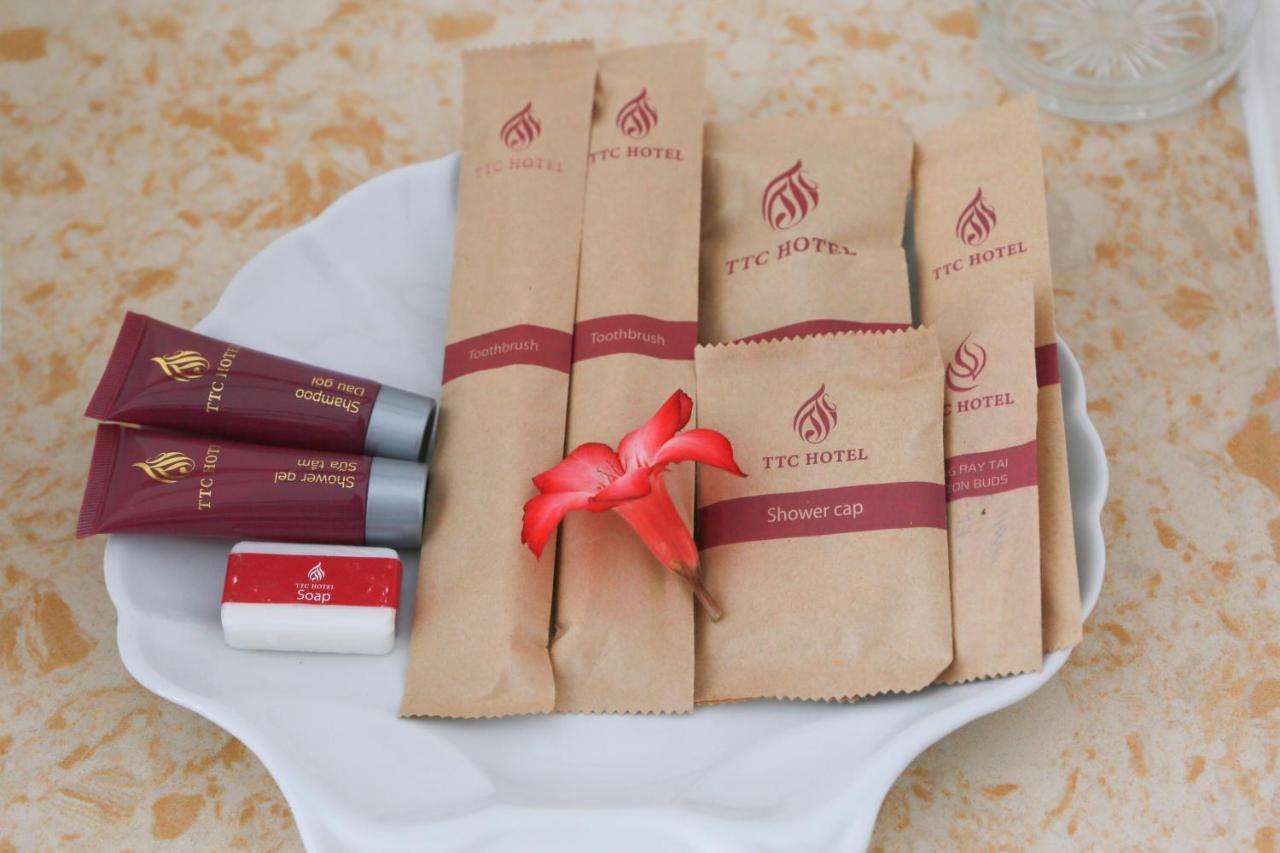 Ttc Hotel - Tan Binh Ho Chi Minh City Bagian luar foto