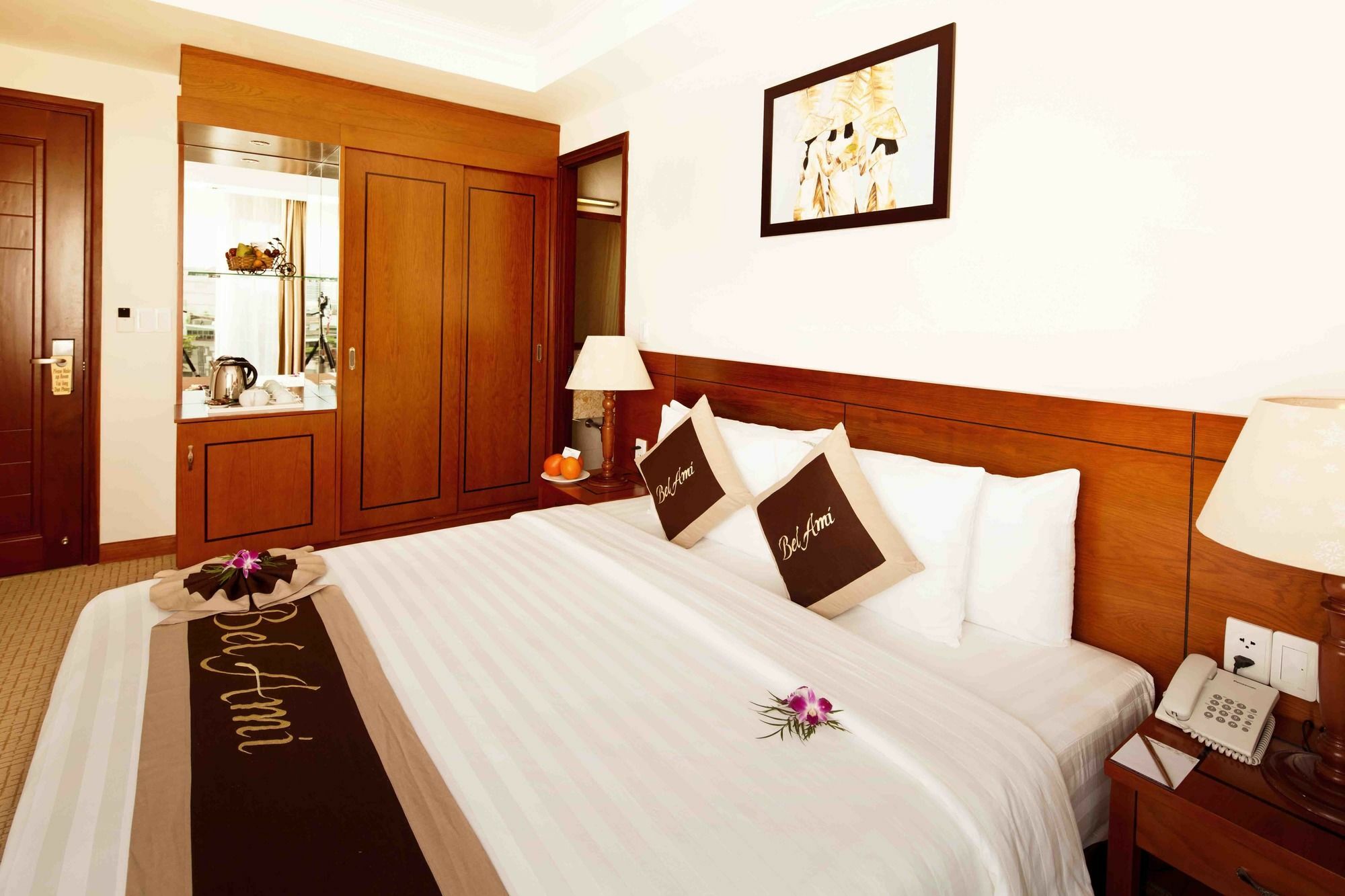 Ttc Hotel - Tan Binh Ho Chi Minh City Bagian luar foto
